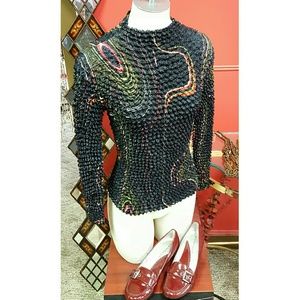 Black Pattern Popcorn Shirt